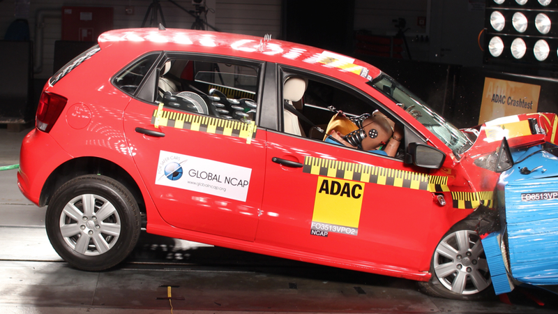 Illustration for article titled The Tata Nano Is Appallingly Horrific In A Head On Crash